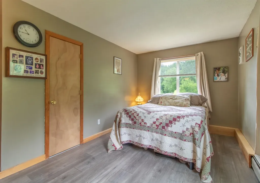 115 Scottsdale Road Newport City VT 05855