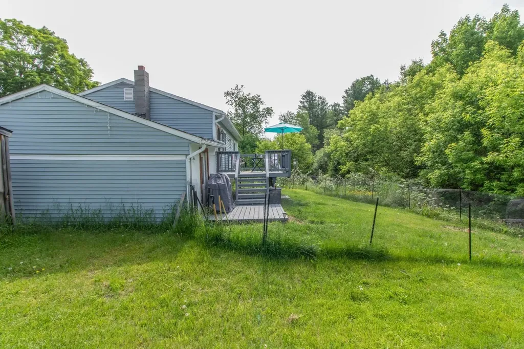 115 Scottsdale Road Newport City VT 05855