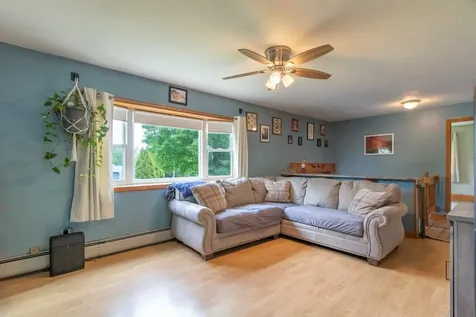 115 Scottsdale Road Newport City VT 05855