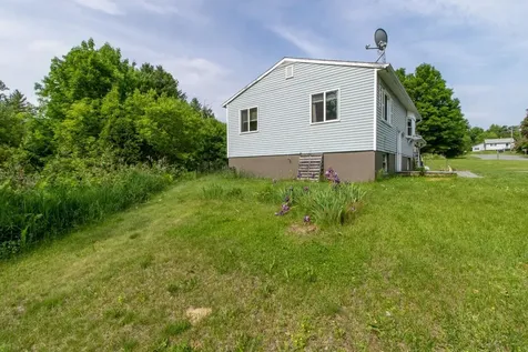 115 Scottsdale Road Newport City VT 05855