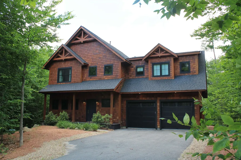 302 South Peak Road Lincoln NH 03251