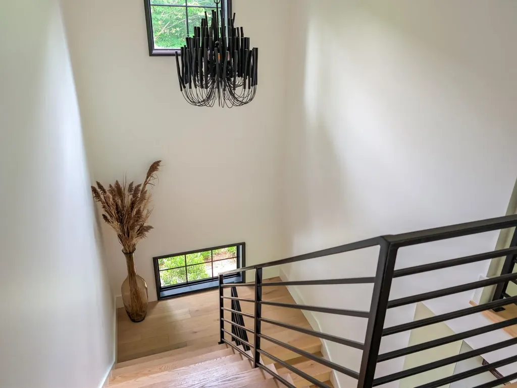 302 South Peak Road Lincoln NH 03251
