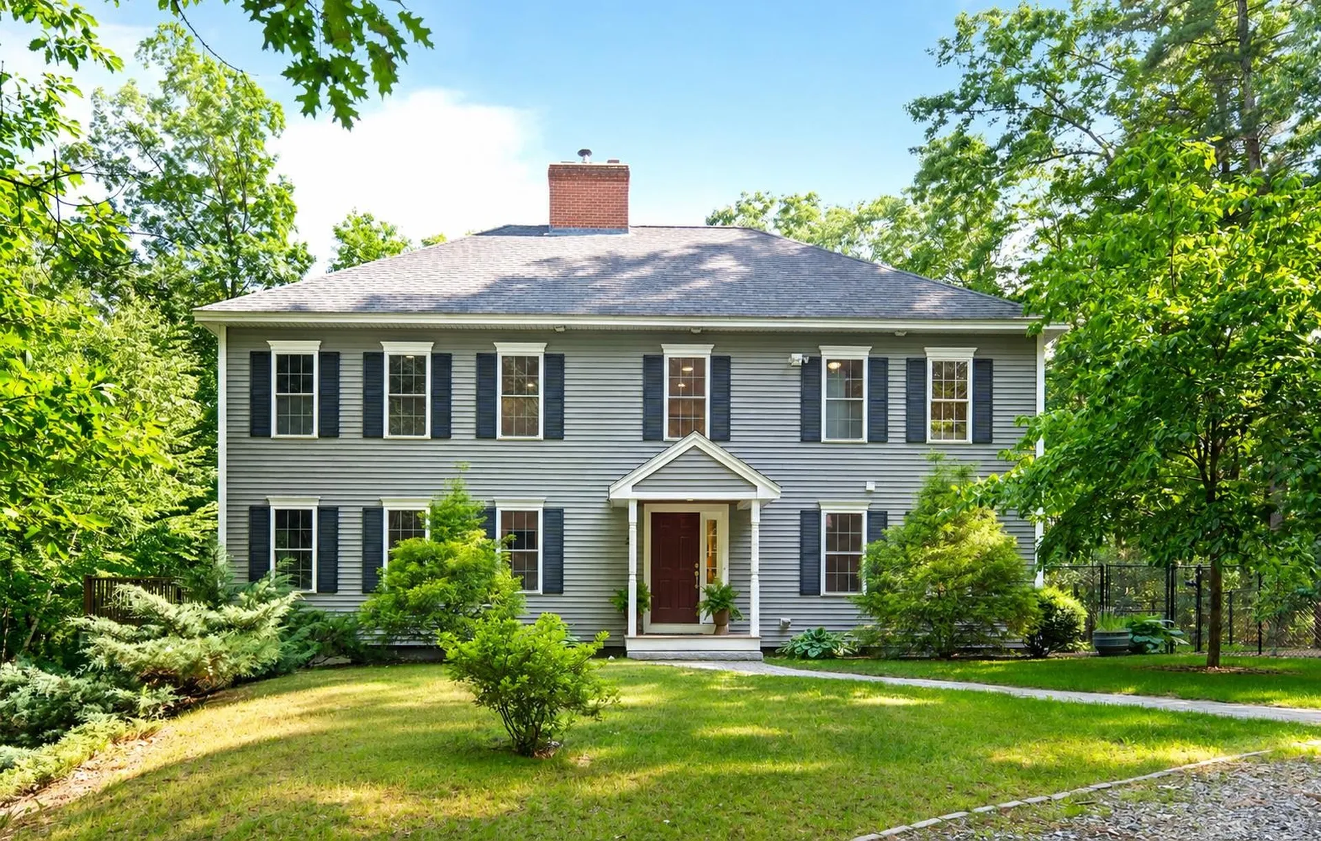 27 Colonel Wilkins Road Amherst NH 03031