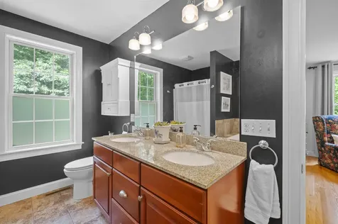 27 Colonel Wilkins Road Amherst NH 03031