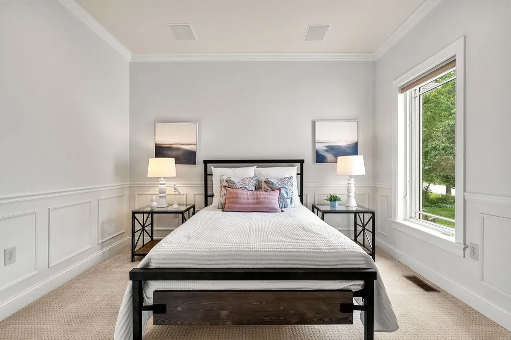 20 Huckleberry Lane Hampton NH 03842