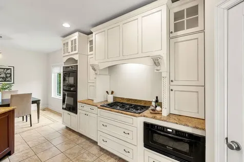 20 Huckleberry Lane Hampton NH 03842