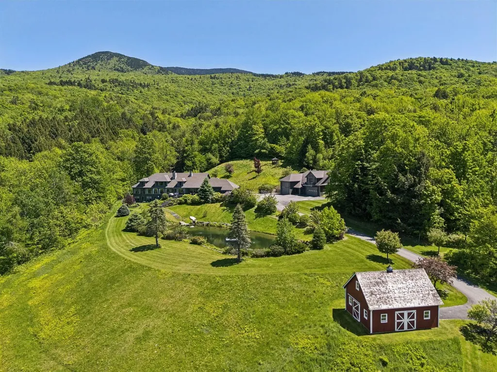 217 Logging Hill Road Stowe VT 05672