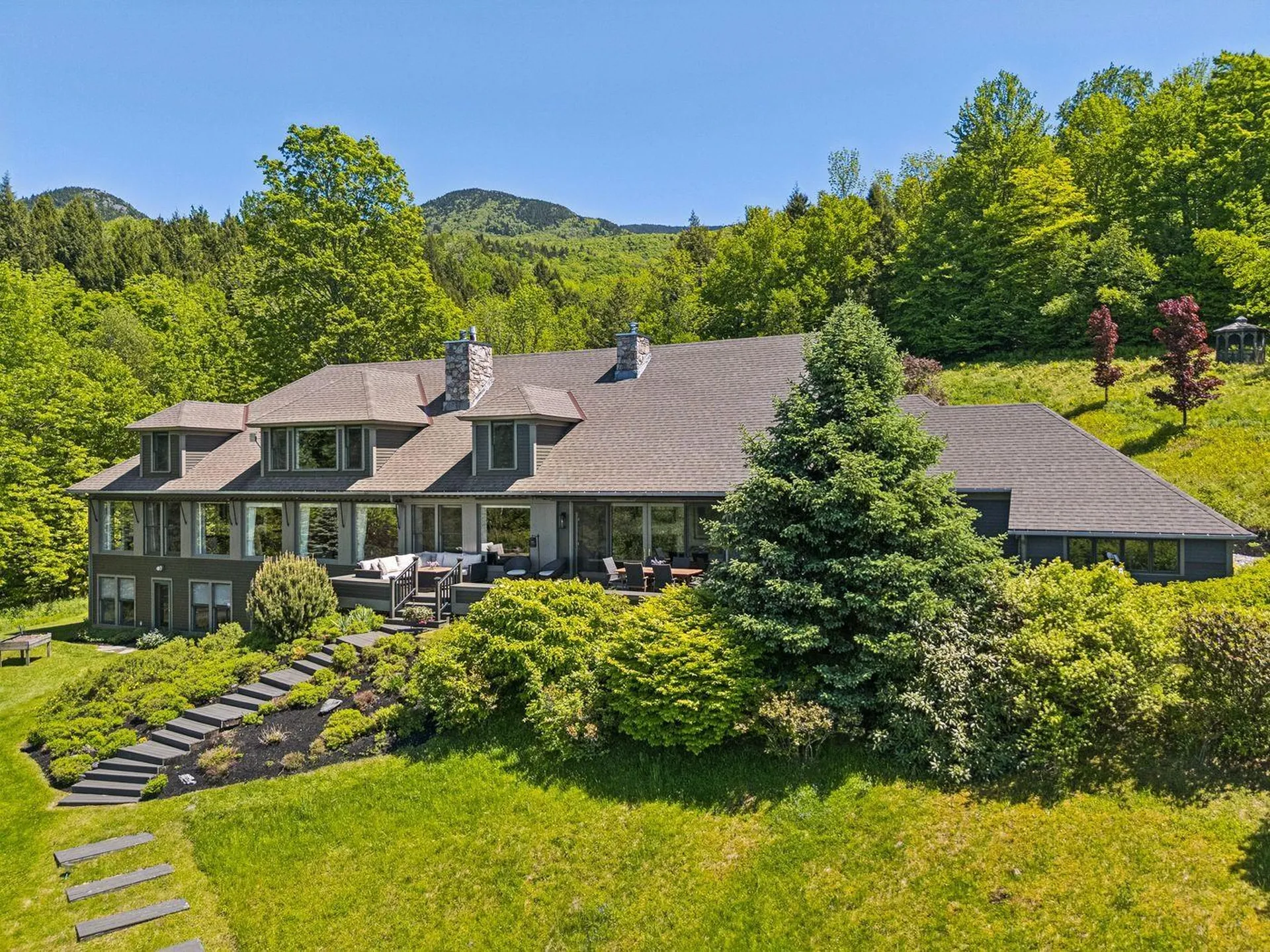 217 Logging Hill Road Stowe VT 05672