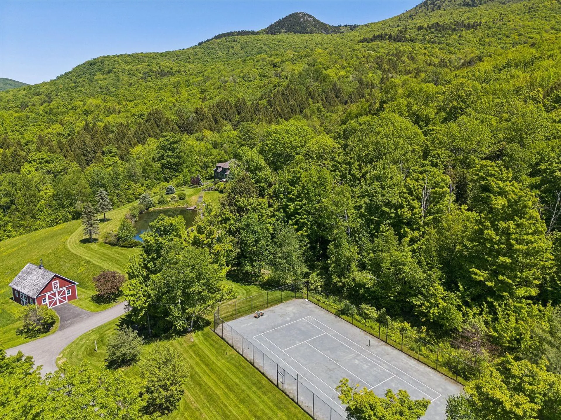 217 Logging Hill Road Stowe VT 05672