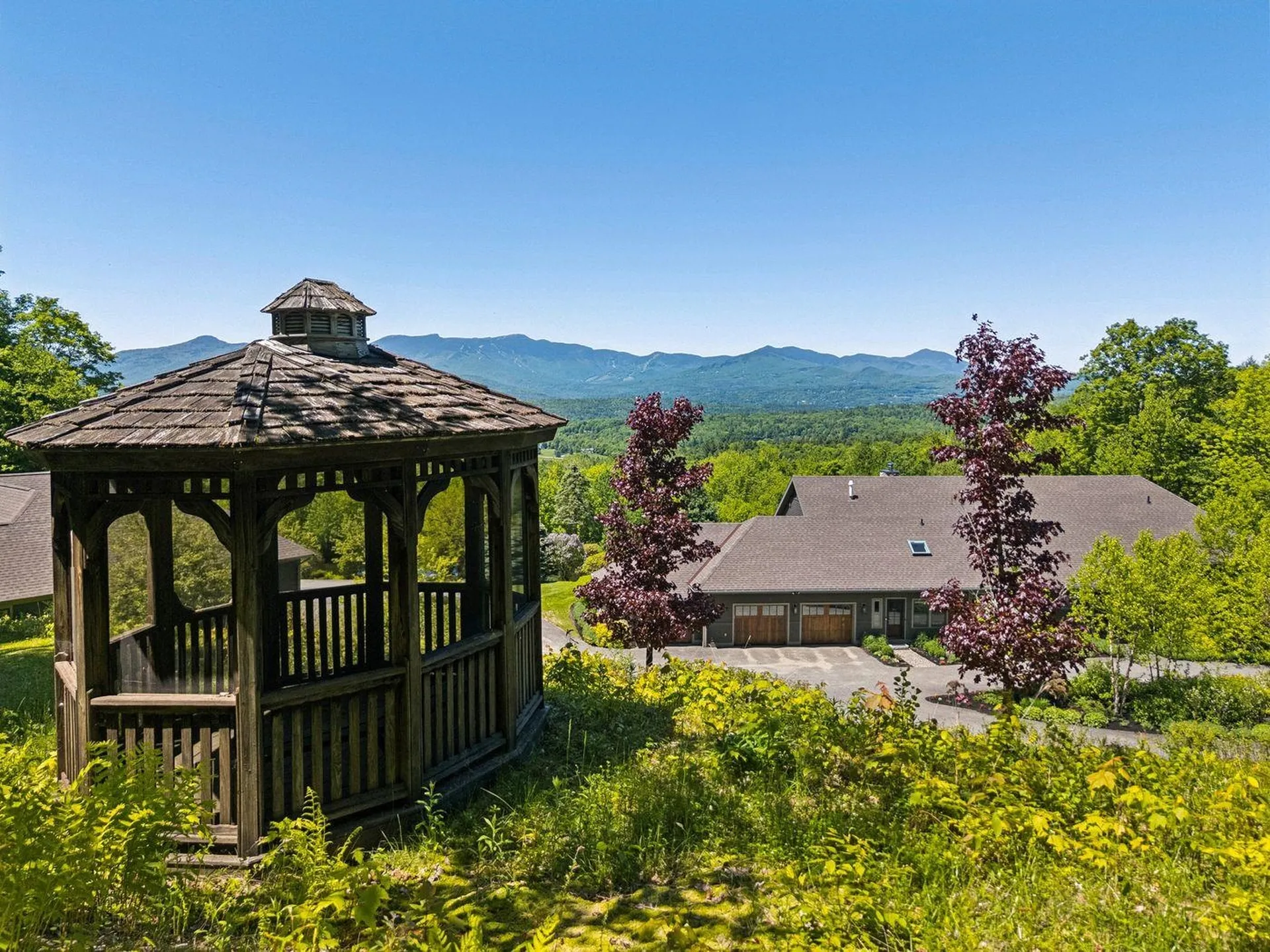 217 Logging Hill Road Stowe VT 05672