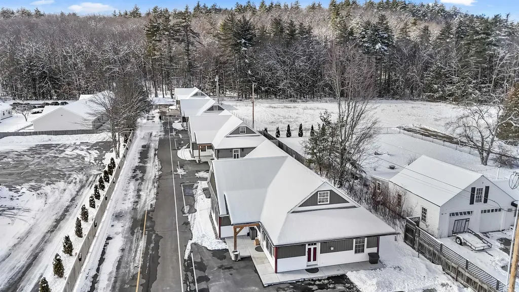 8B Villa Brasi Lane Boscawen NH 03303
