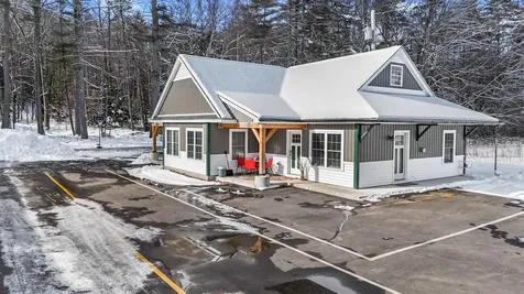 8B Villa Brasi Lane Boscawen NH 03303
