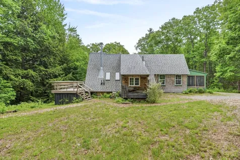 185 North Road Deering NH 03244