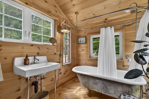 185 North Road Deering NH 03244