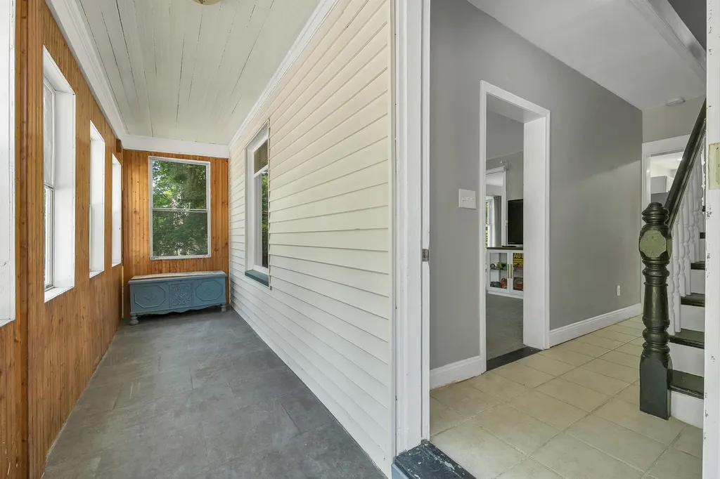 41 Dixon Street Laconia NH 03246