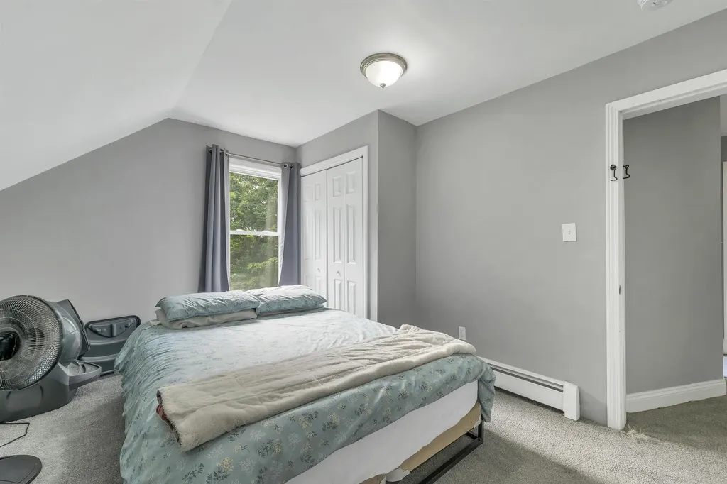 41 Dixon Street Laconia NH 03246