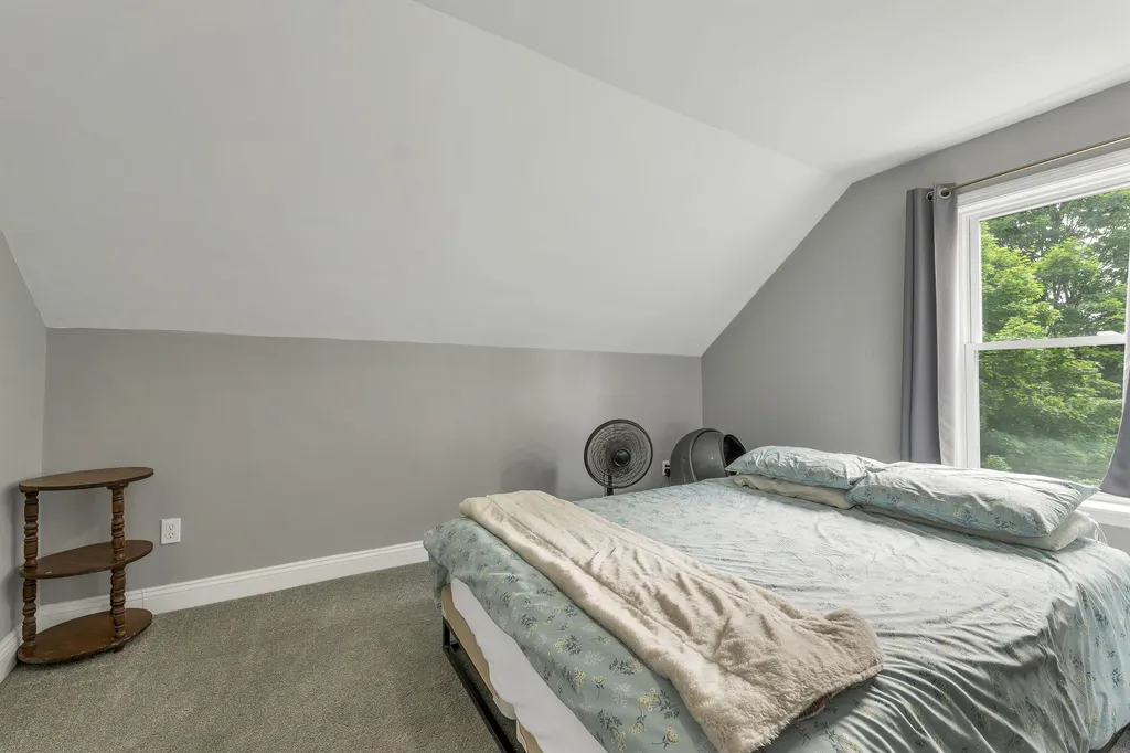 41 Dixon Street Laconia NH 03246