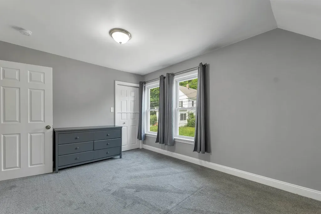 41 Dixon Street Laconia NH 03246