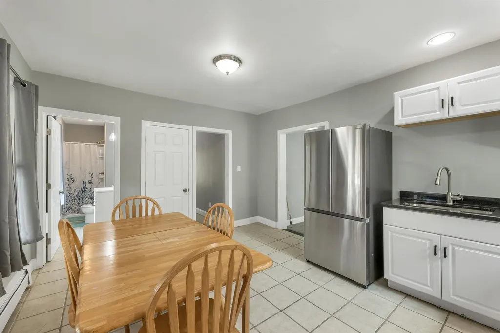 41 Dixon Street Laconia NH 03246