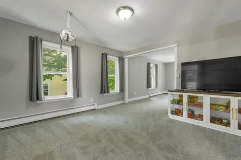 41 Dixon Street Laconia NH 03246