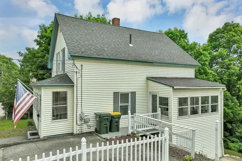 41 Dixon Street Laconia NH 03246