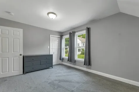 41 Dixon Street Laconia NH 03246