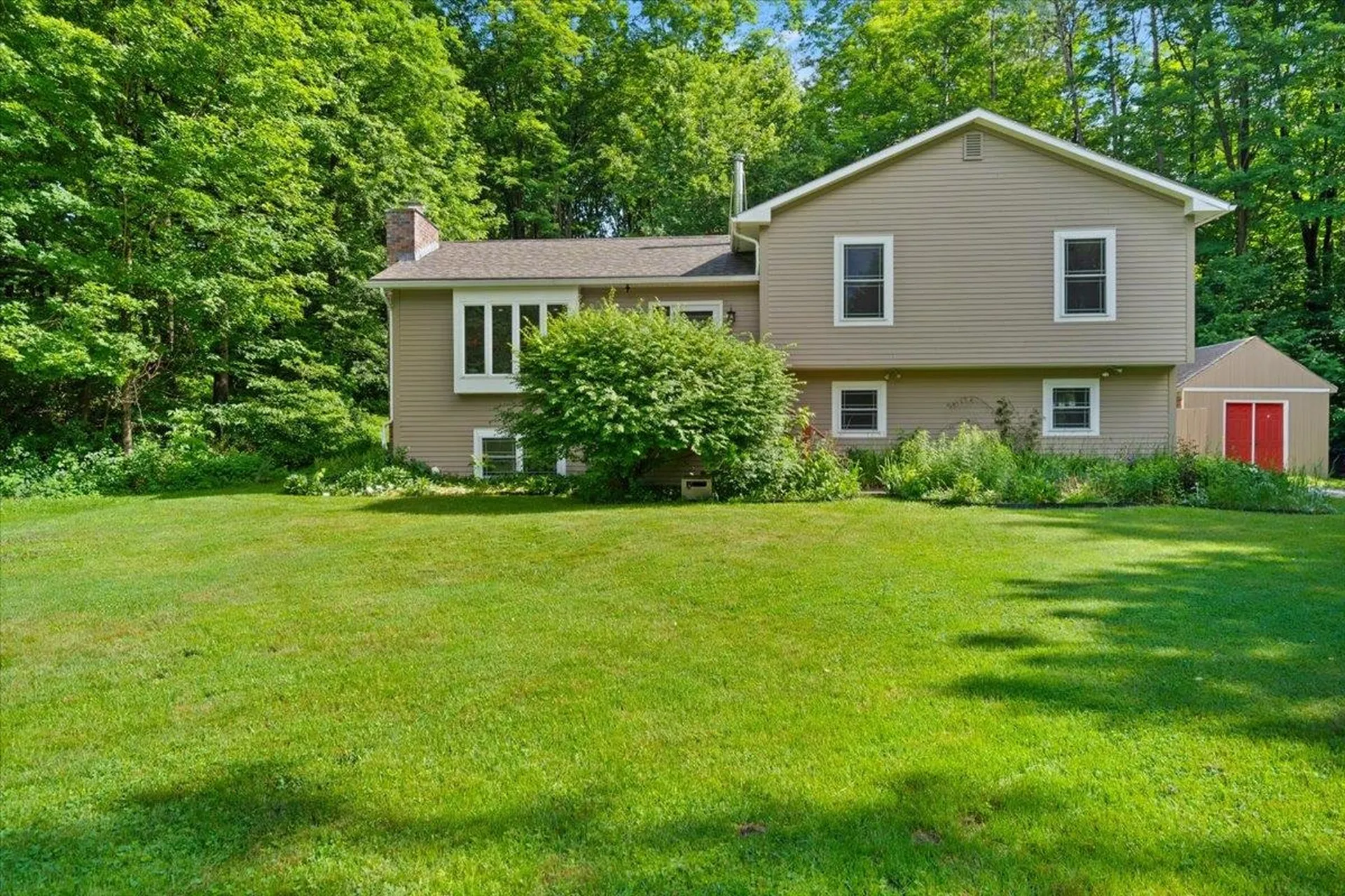 80 Phoenix Circle Richmond VT 05477