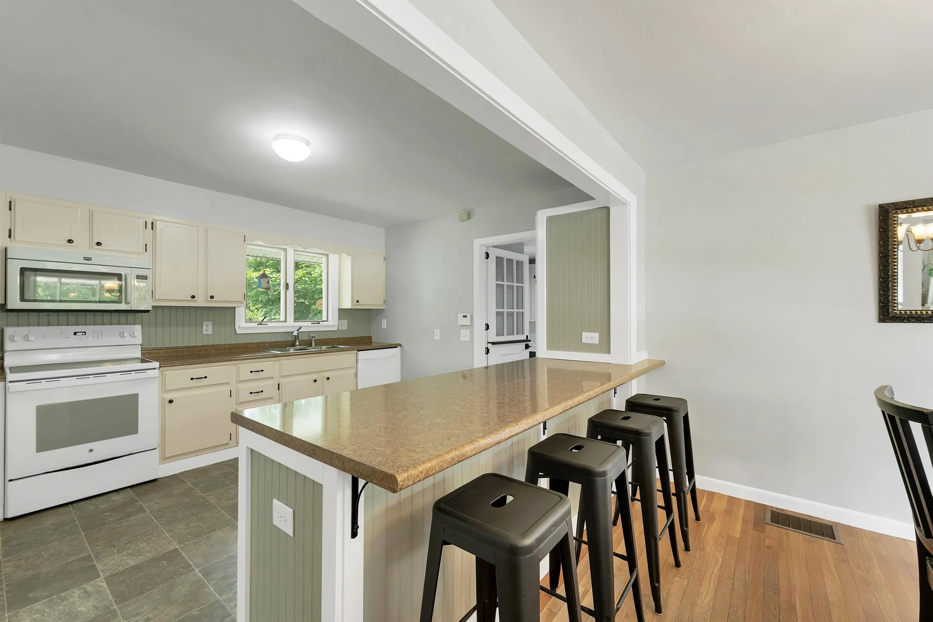 15 Fairview Avenue Pembroke NH 03275