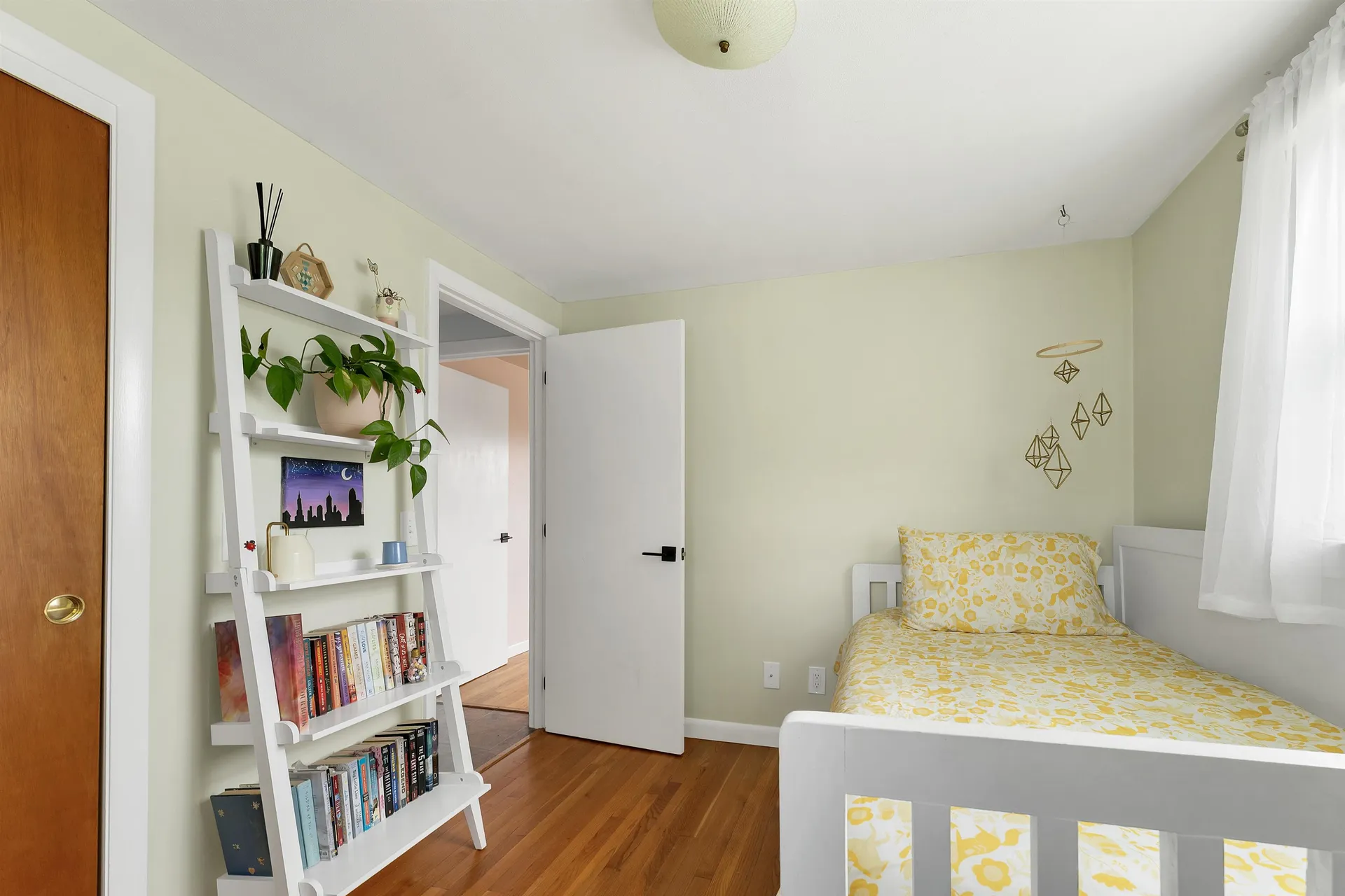 15 Fairview Avenue Pembroke NH 03275