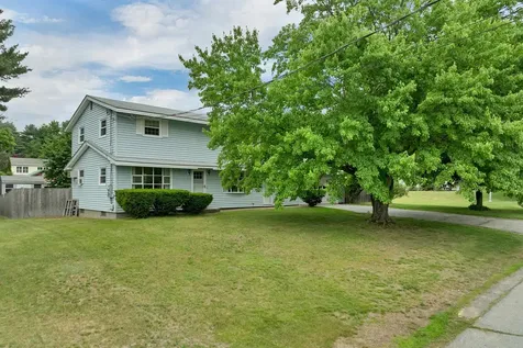 15 Fairview Avenue Pembroke NH 03275