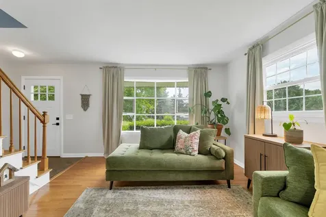 15 Fairview Avenue Pembroke NH 03275
