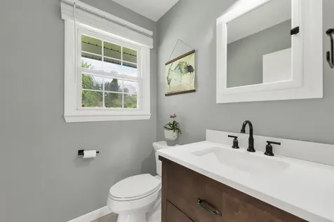15 Fairview Avenue Pembroke NH 03275