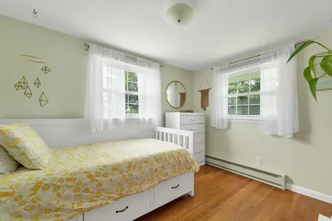 15 Fairview Avenue Pembroke NH 03275