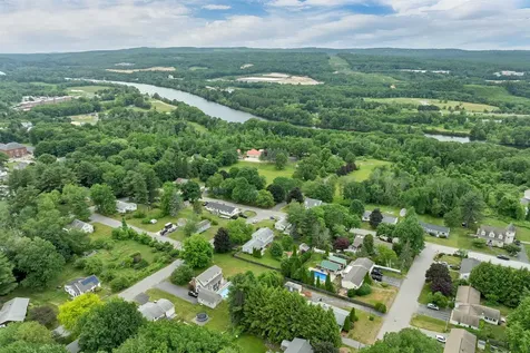 15 Fairview Avenue Pembroke NH 03275