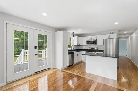 22 Farm Lane Seabrook NH 03874