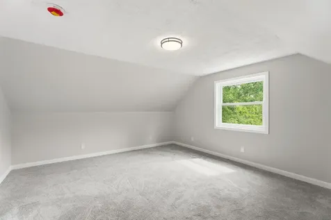 22 Farm Lane Seabrook NH 03874