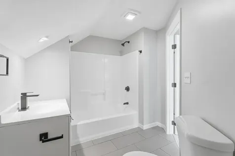 22 Farm Lane Seabrook NH 03874