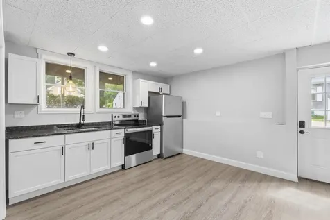 22 Farm Lane Seabrook NH 03874