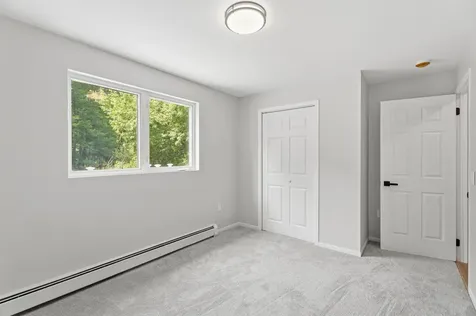 22 Farm Lane Seabrook NH 03874