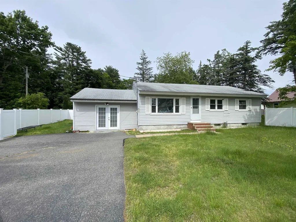 21 New Rochester Road Dover NH 03820