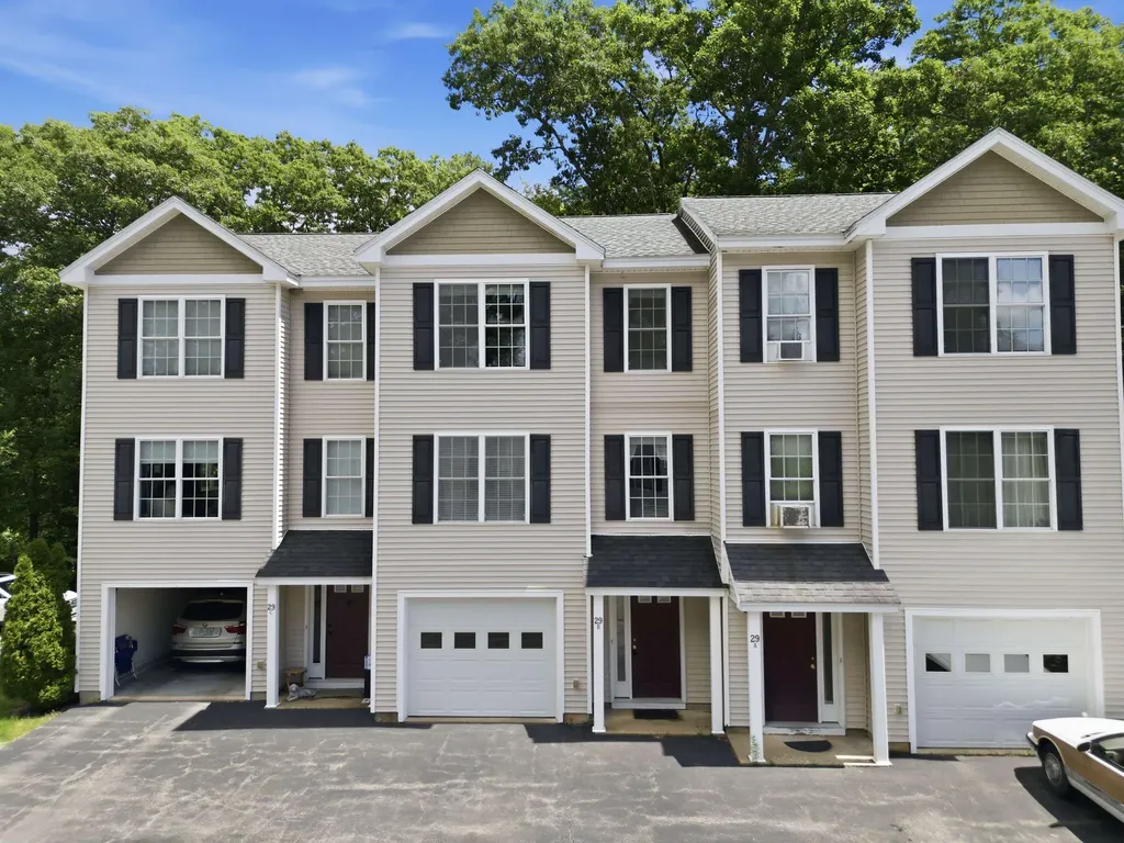 29 Melissa Way Laconia NH 03246