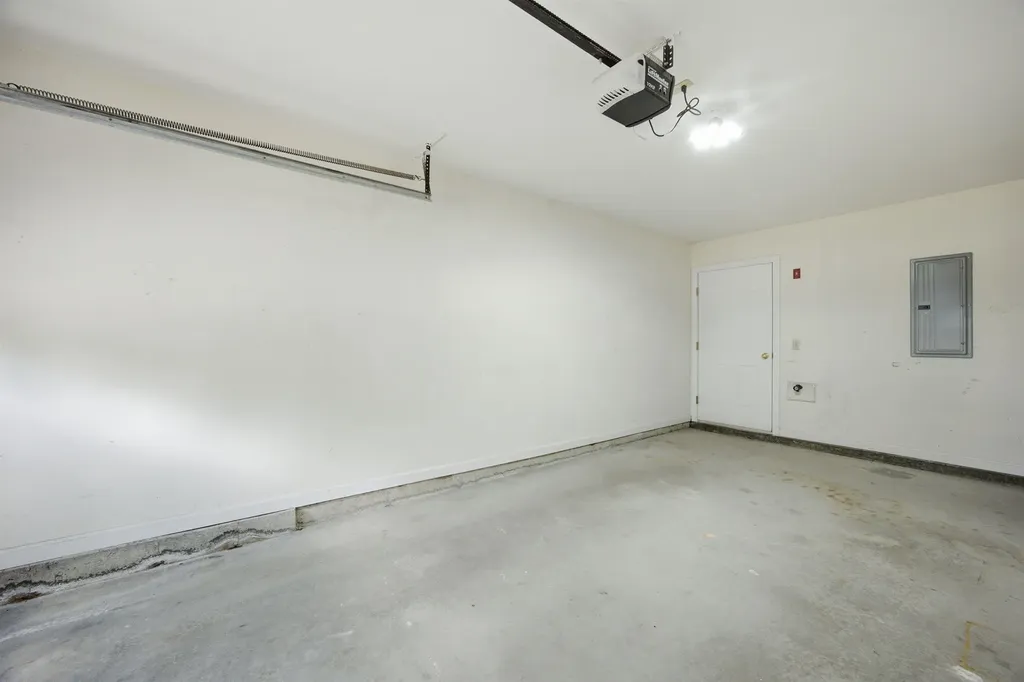 29 Melissa Way Laconia NH 03246