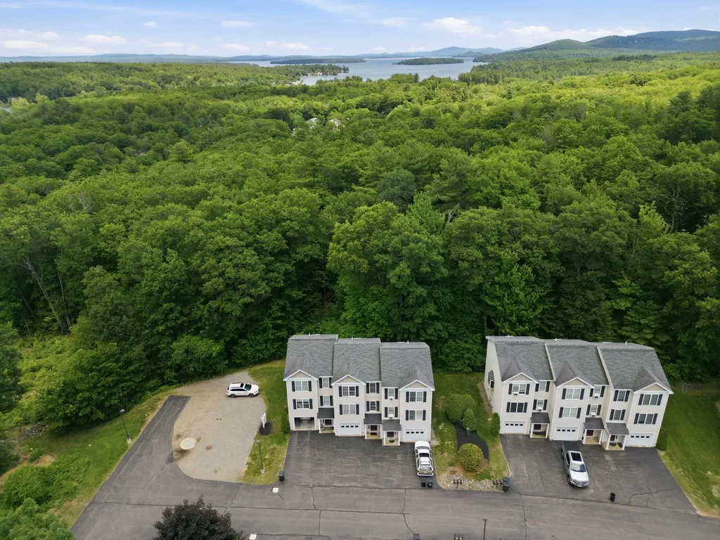 29 Melissa Way Laconia NH 03246