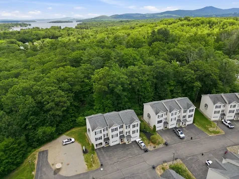 29 Melissa Way Laconia NH 03246