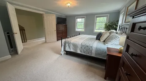 108 Skyview Drive Pelham NH 03076
