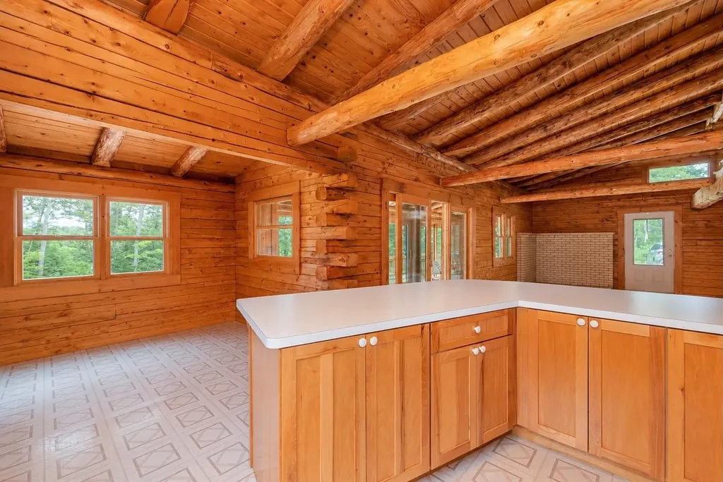 60 Snell Road Meredith NH 03253