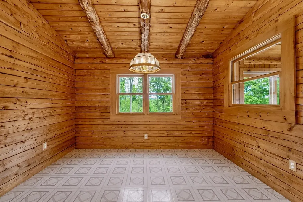 60 Snell Road Meredith NH 03253