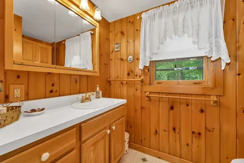 60 Snell Road Meredith NH 03253