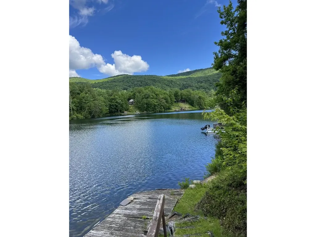 245 Meadow Lane Woodbury VT 05681