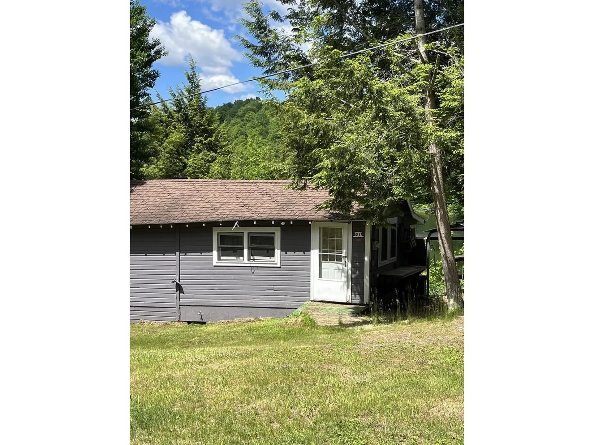 245 Meadow Lane Woodbury VT 05681
